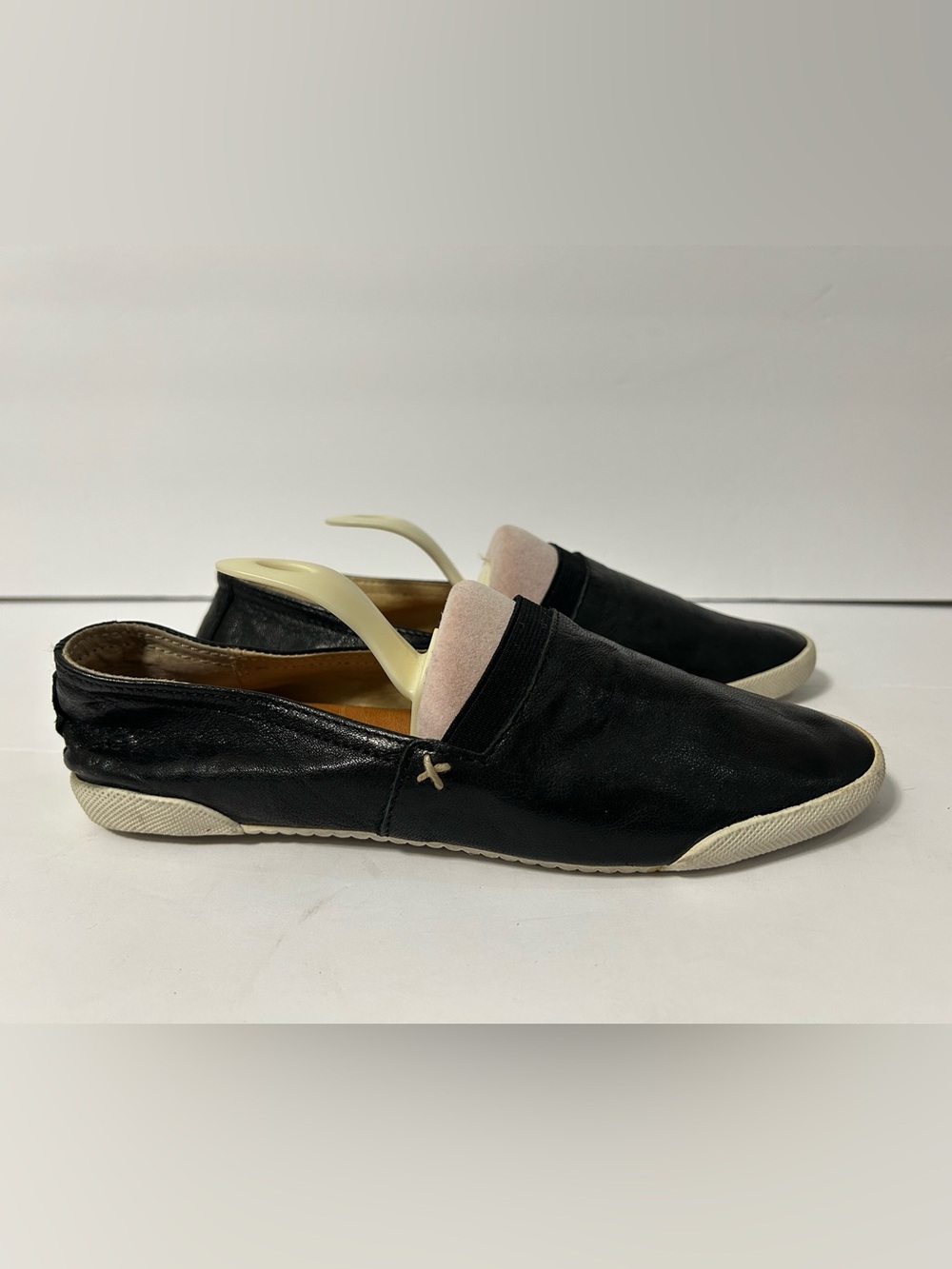 Frye Melanie Leather Slip-on Leather Shoes Size 6.5
